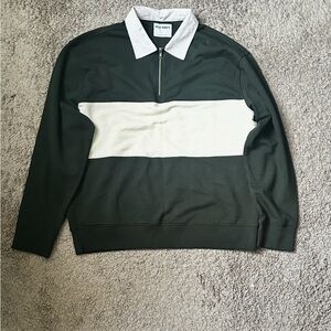 Old Navy Men's Green and Cream Sweater